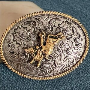 Gold and Silver toned Western Belt Buckle